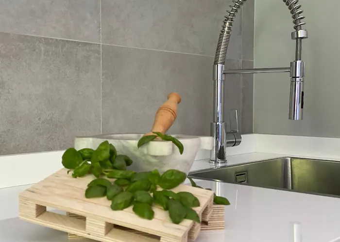 Liguria 4 - Centro A 2 Minuti Dal Mare Lägenhet *