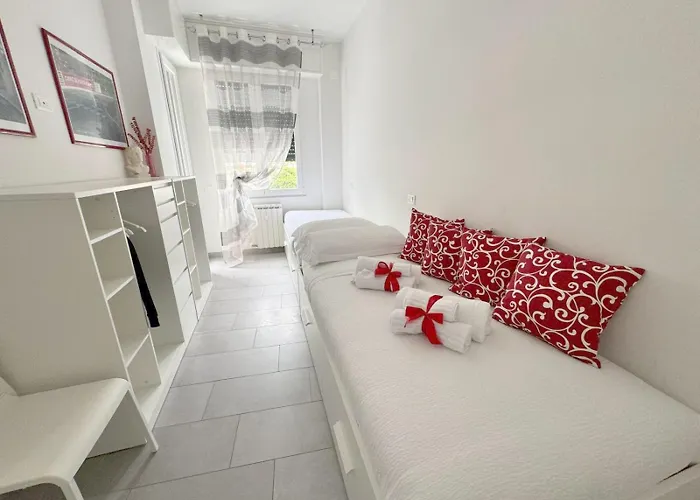 Liguria 4 - Centro A 2 Minuti Dal Mare Lägenhet *